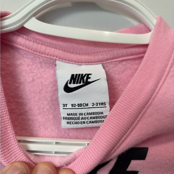 Nike Crewneck Sweater Pink and Leopard print size 3T - Picture 2 of 3